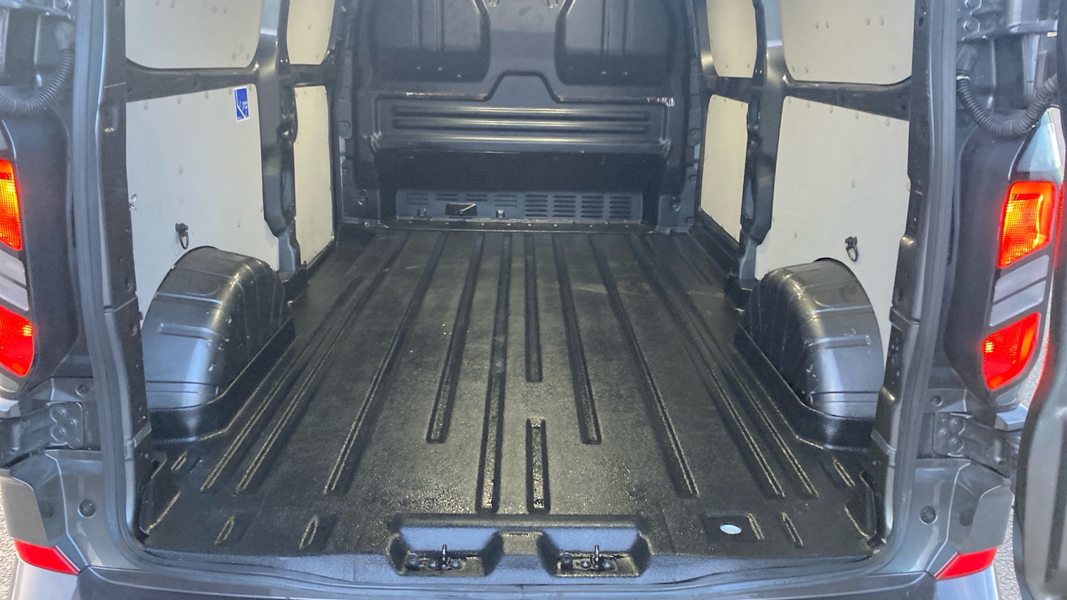 Used Ford Transit Custom 2024 for sale - 77195175: Photo 12