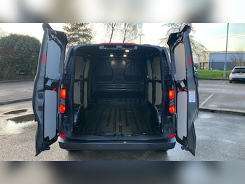 Used Ford Transit Custom 2024 for sale - 77195175: Photo