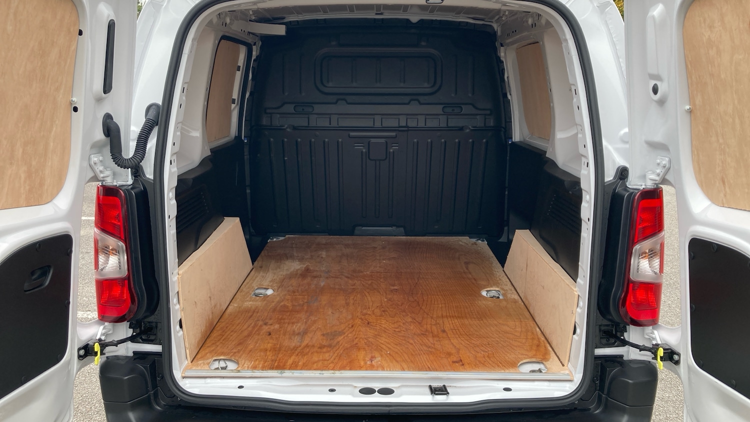 Used Citroen Berlingo 2024 for sale - 76415680: Photo 12