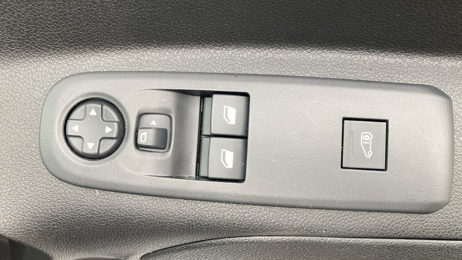 Used Citroen Berlingo 2024 for sale - 76415680: Photo 32