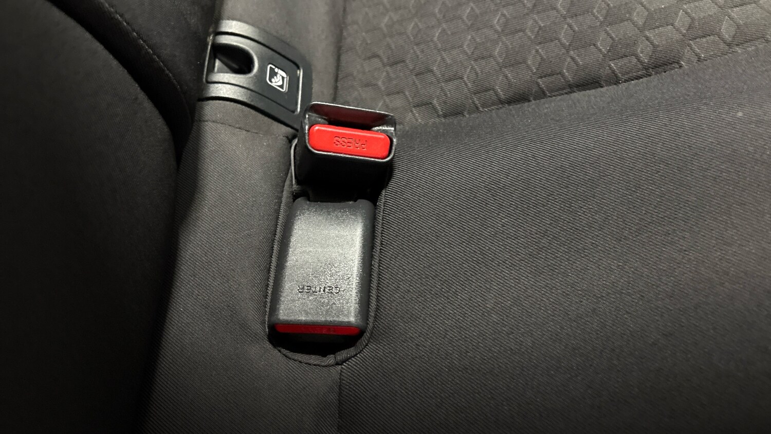 Used Toyota Yaris 2022 for sale - 77729703: Photo 17