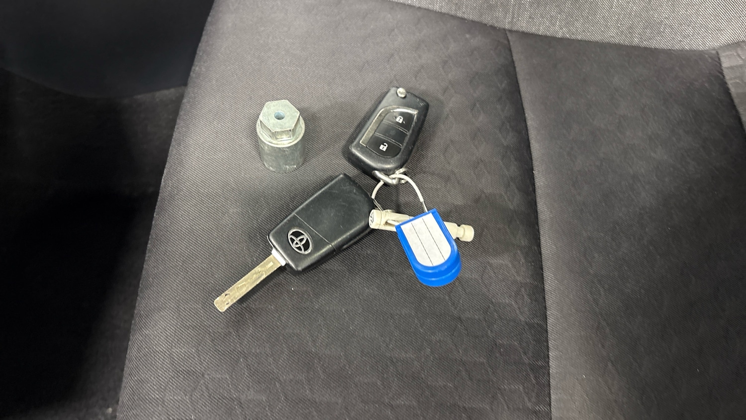 Used Toyota Yaris 2022 for sale - 77729703: Photo 19