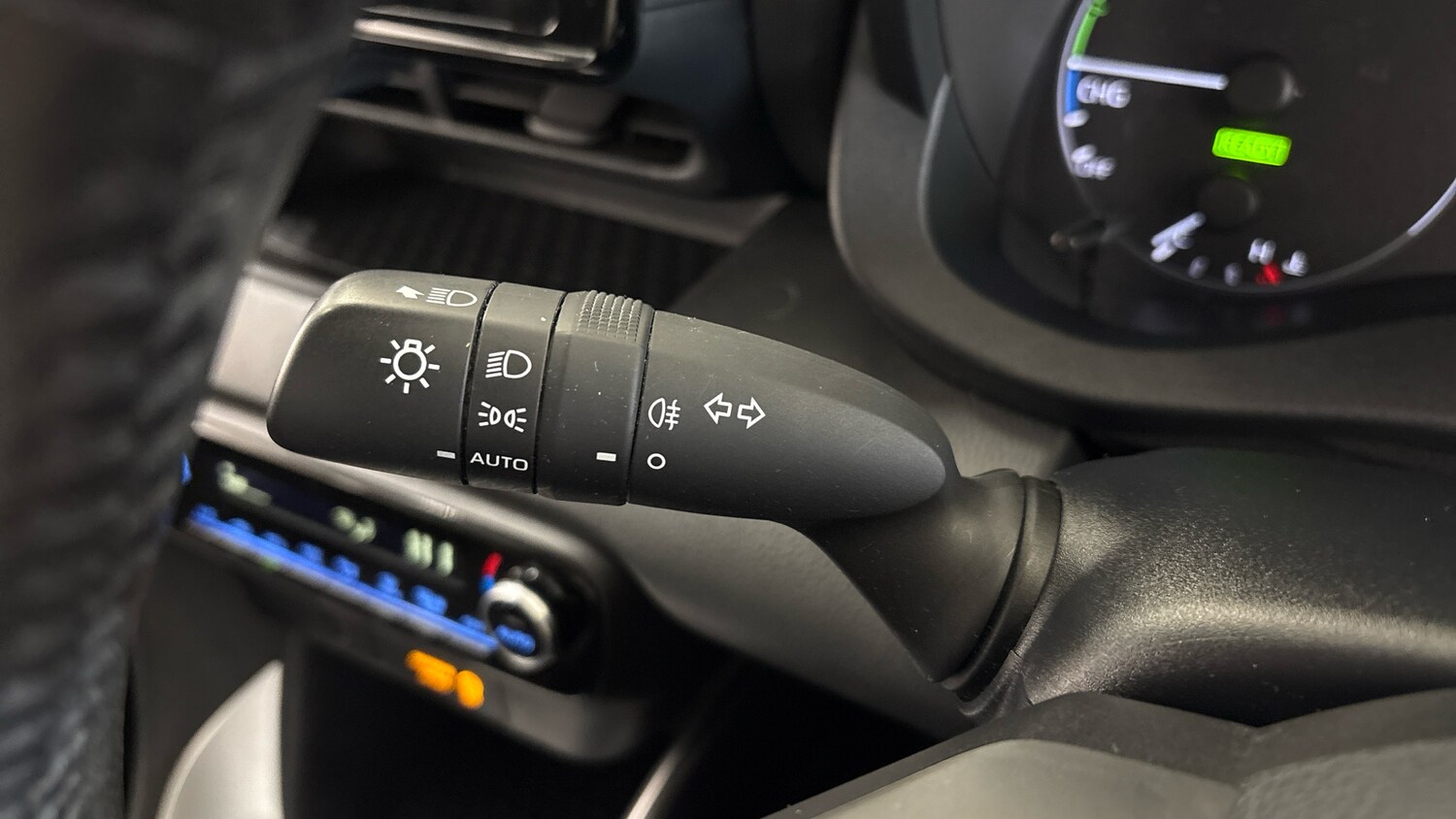 Used Toyota Yaris 2022 for sale - 77729703: Photo 31