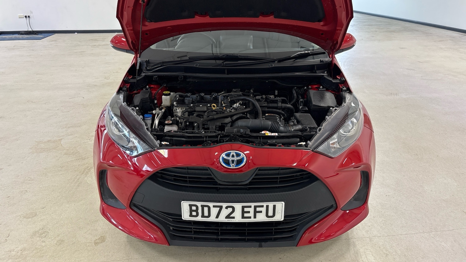 Used Toyota Yaris 2022 for sale - 77729703: Photo 8