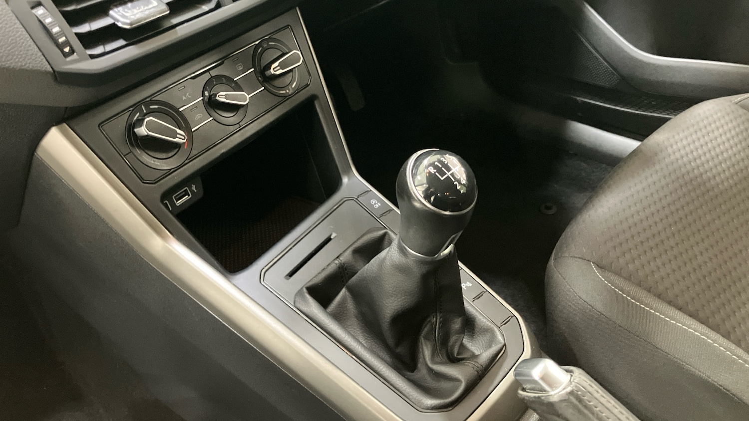 Used Volkswagen Polo 2021 for sale - 76436185: Photo 13