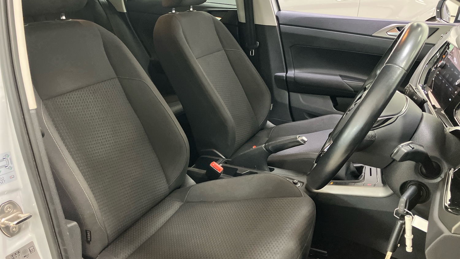 Used Volkswagen Polo 2021 for sale - 76436185: Photo 32