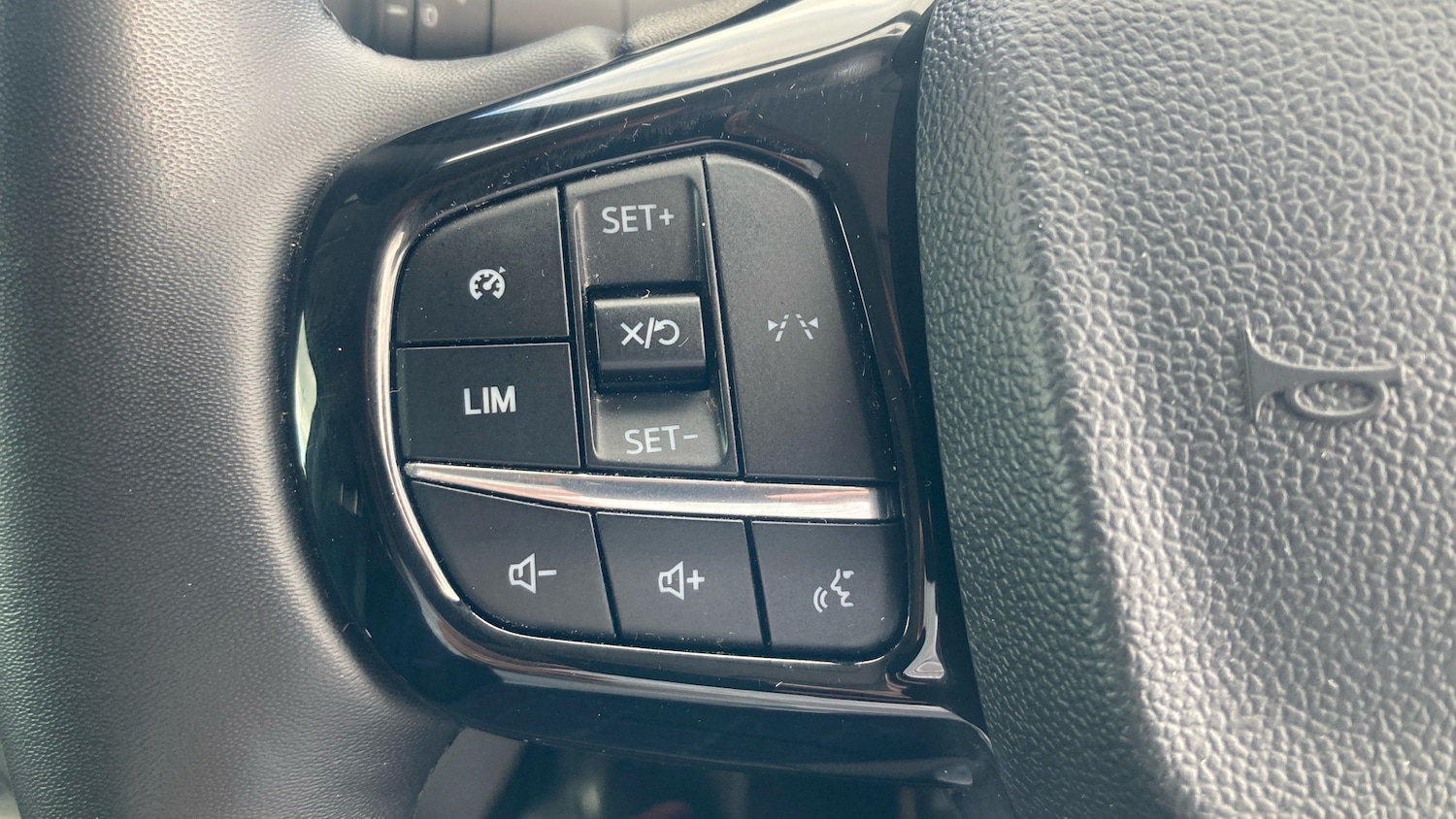 Used Ford Transit Custom 2024 for sale - 76045893: Photo 36