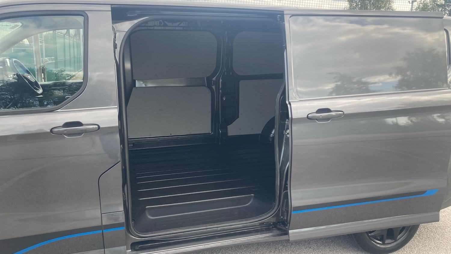 Used Ford Transit Custom 2024 for sale - 76045893: Photo 5