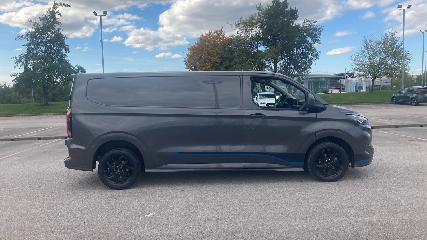 Used Ford Transit Custom 2024 for sale - 76045893: Photo 9