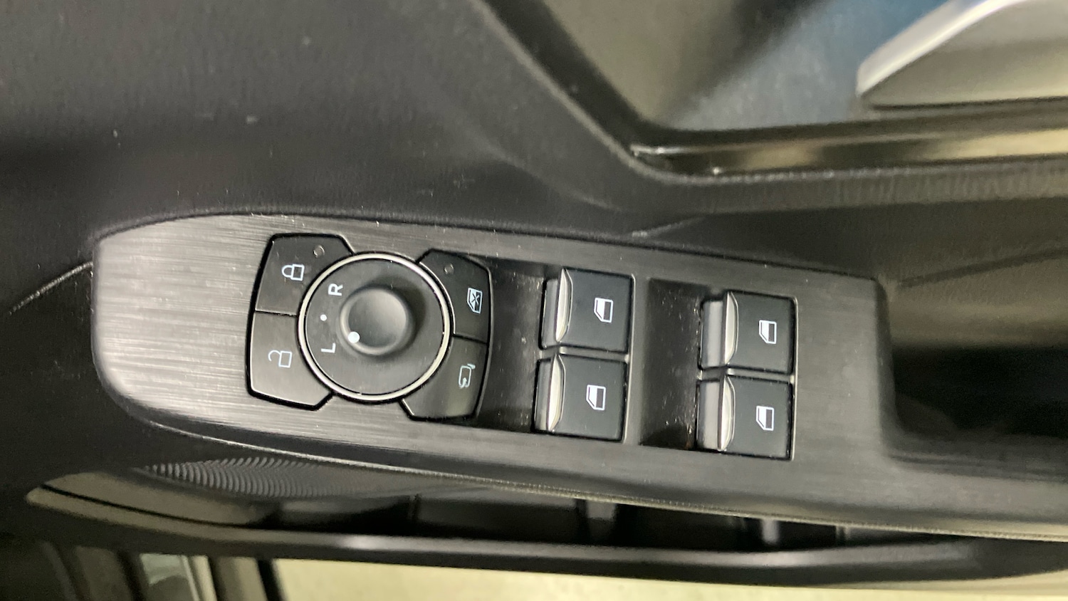 Used Ford Kuga 2025 for sale - 78168654: Photo 37