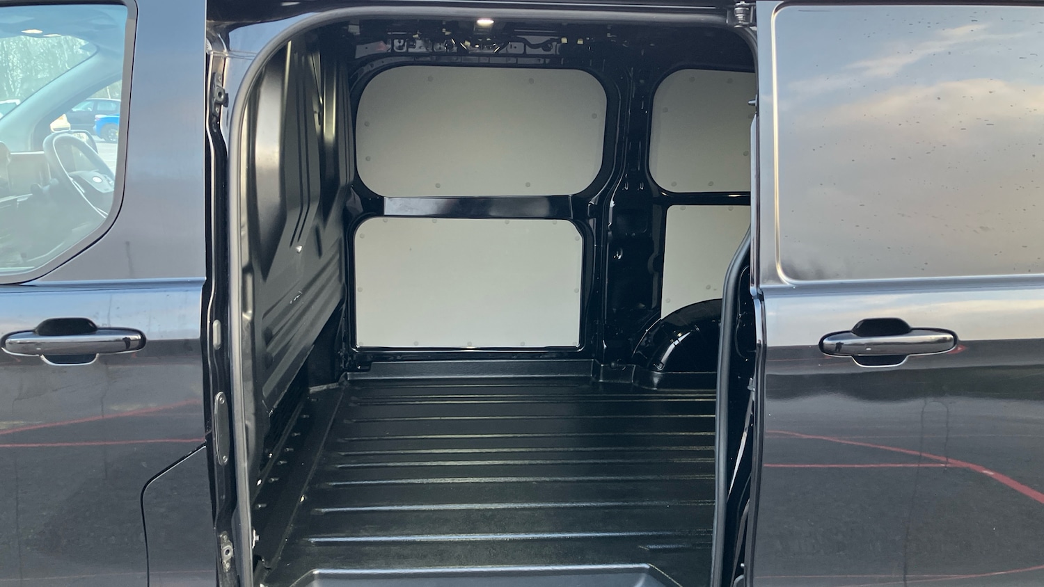 Used Ford Transit Custom 2024 for sale - 77834265: Photo 5