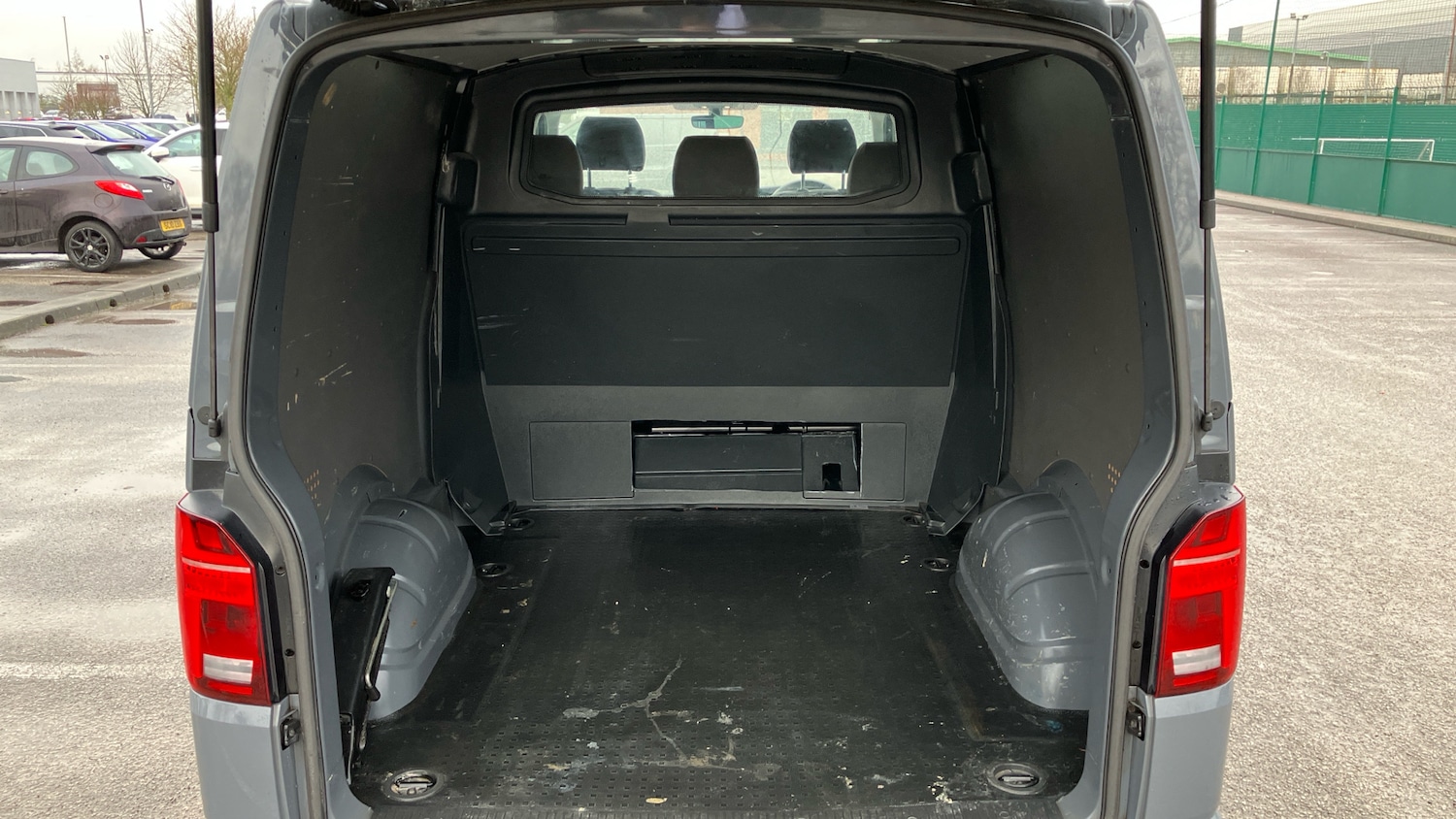 Used Volkswagen Transporter 2022 for sale - 77180670: Photo 12