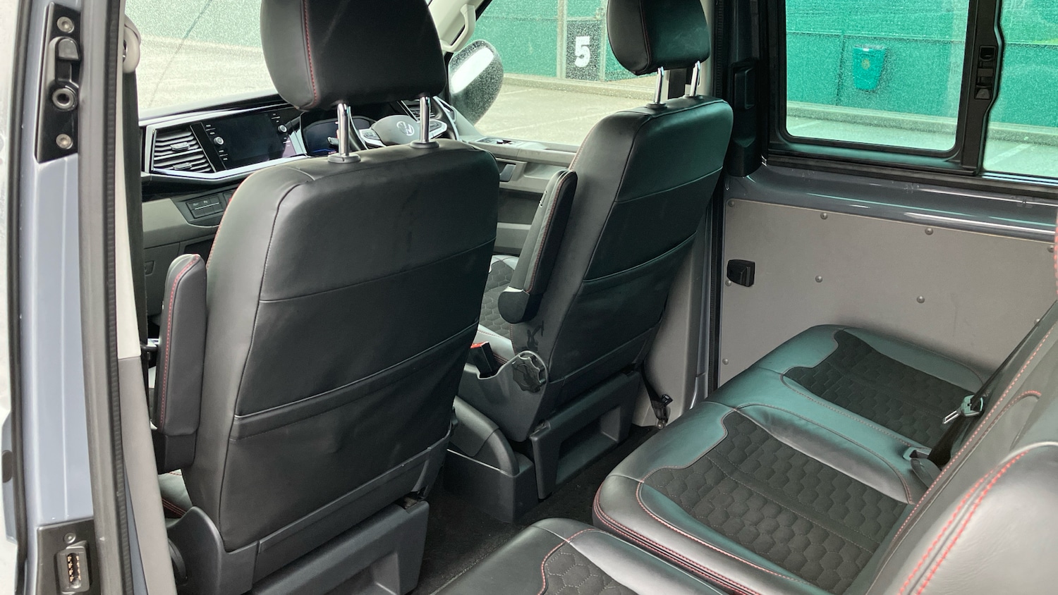 Used Volkswagen Transporter 2022 for sale - 77180670: Photo 18