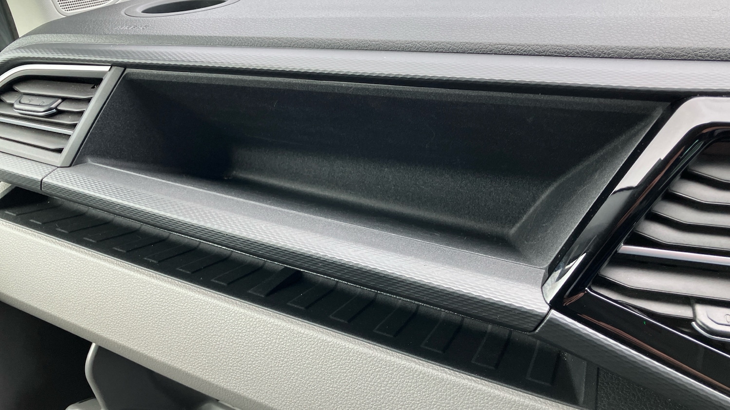 Used Volkswagen Transporter 2022 for sale - 77180670: Photo 31