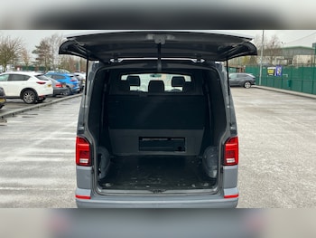 Used Volkswagen Transporter 2022 for sale - 77180670: Photo