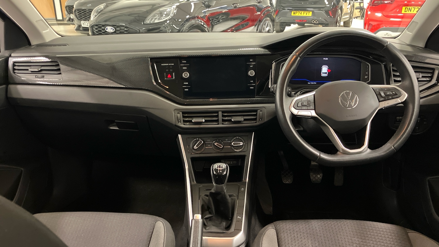 Used Volkswagen Polo 2022 for sale - 76392230: Photo 10