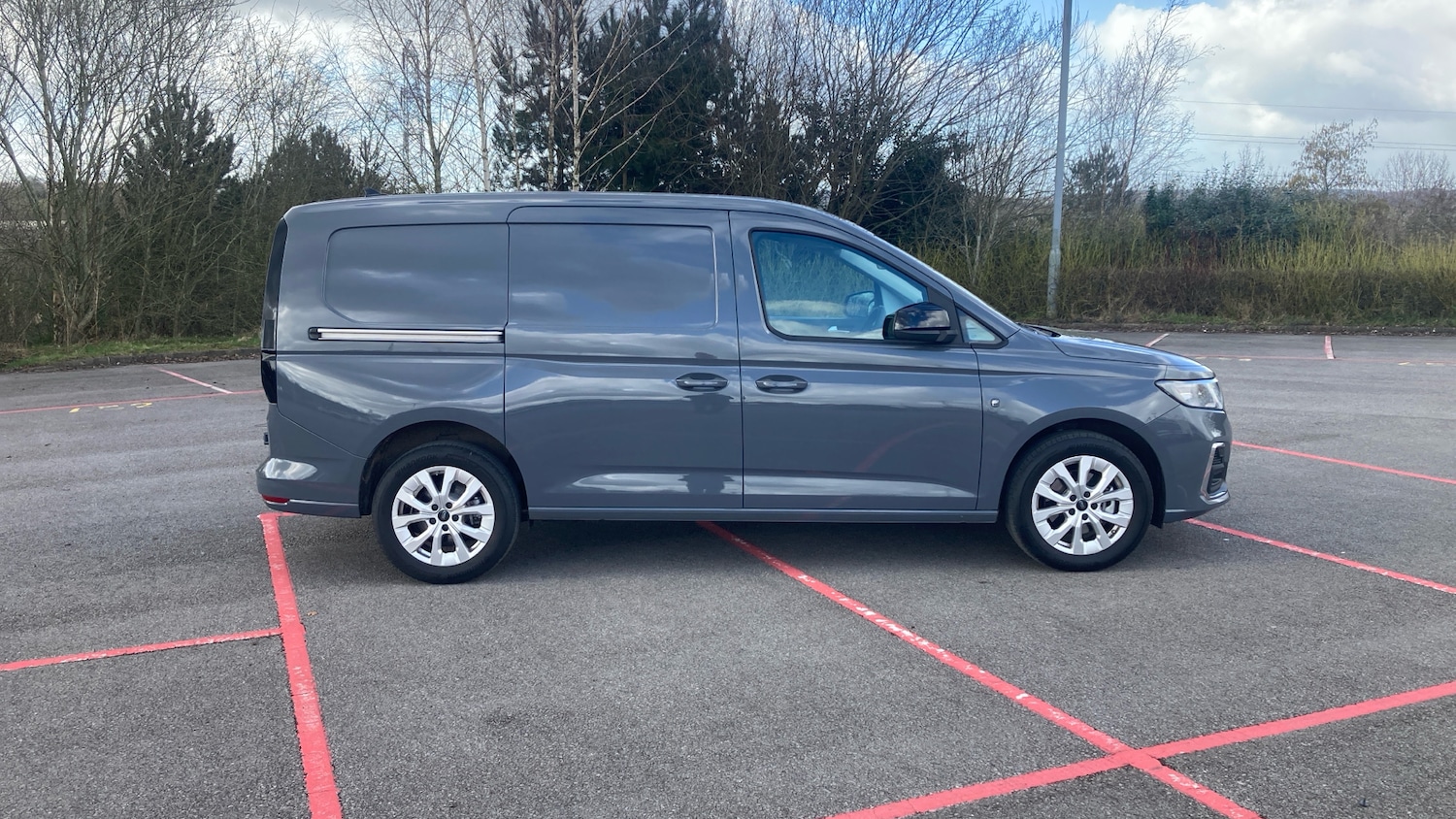Used Ford Transit Connect 2025 for sale - 77836775: Photo 9