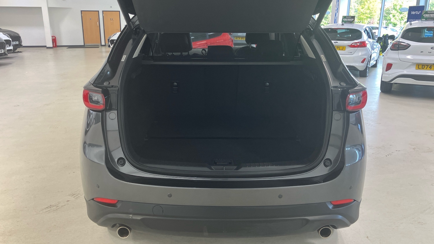 Used Mazda CX-5 2023 for sale - 76096907: Photo 4