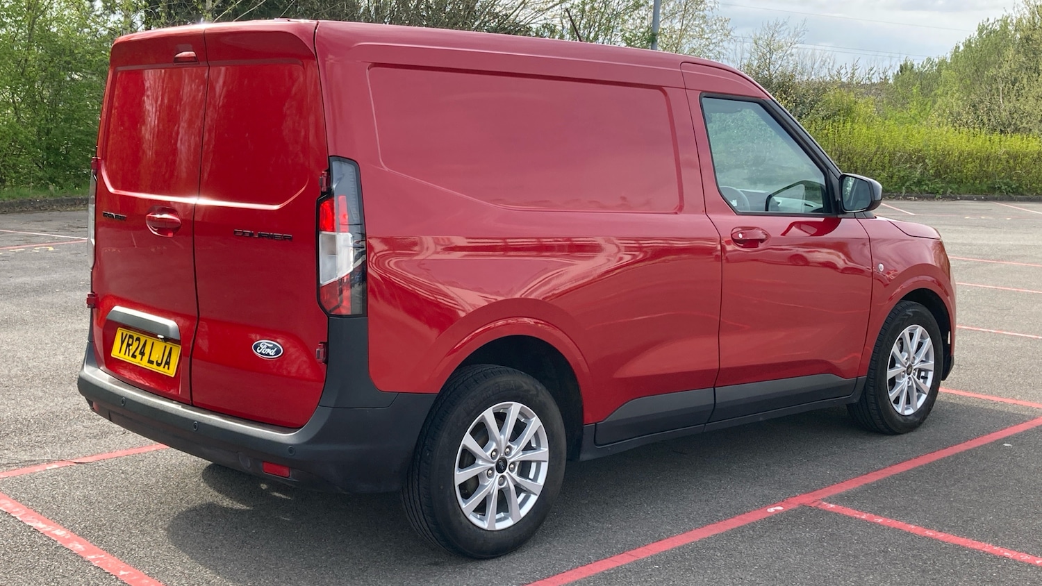 Used Ford Transit Courier 2024 for sale - 78210699: Photo 10