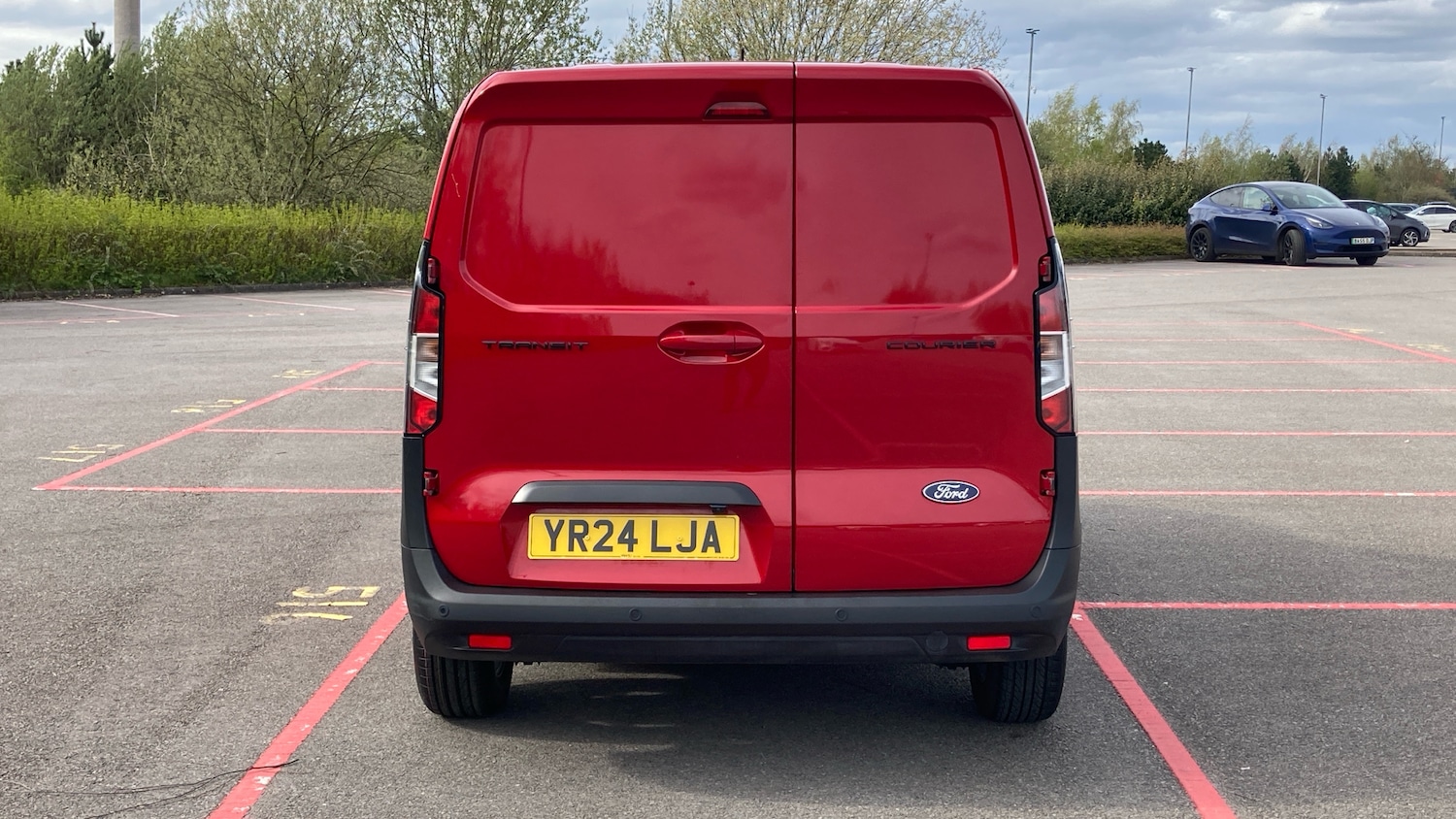 Used Ford Transit Courier 2024 for sale - 78210699: Photo 11