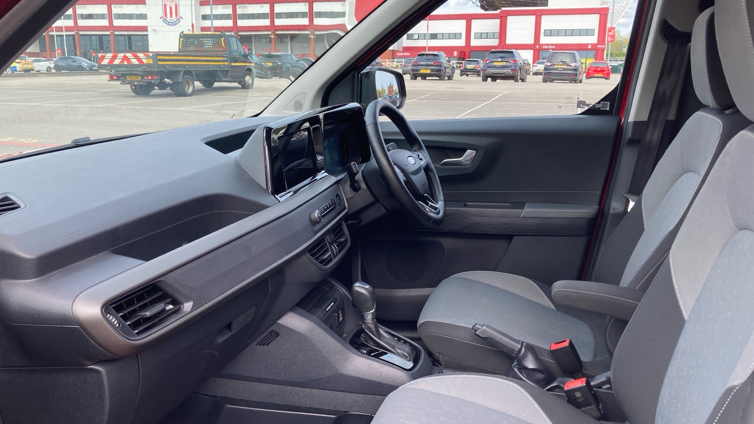 Used Ford Transit Courier 2024 for sale - 78210699: Photo 13