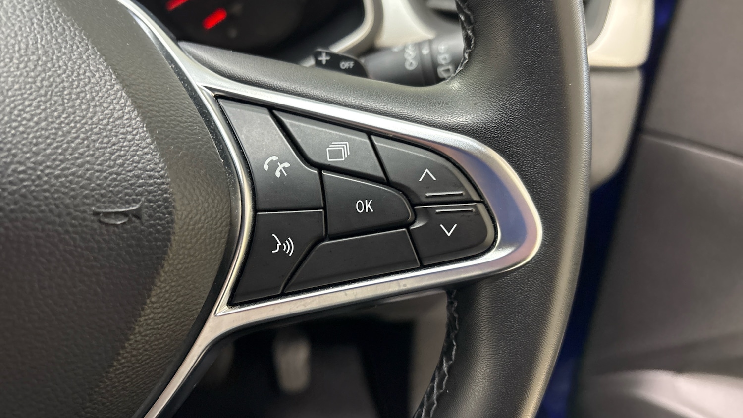 Used Renault Captur 2021 for sale - 77310449: Photo 32