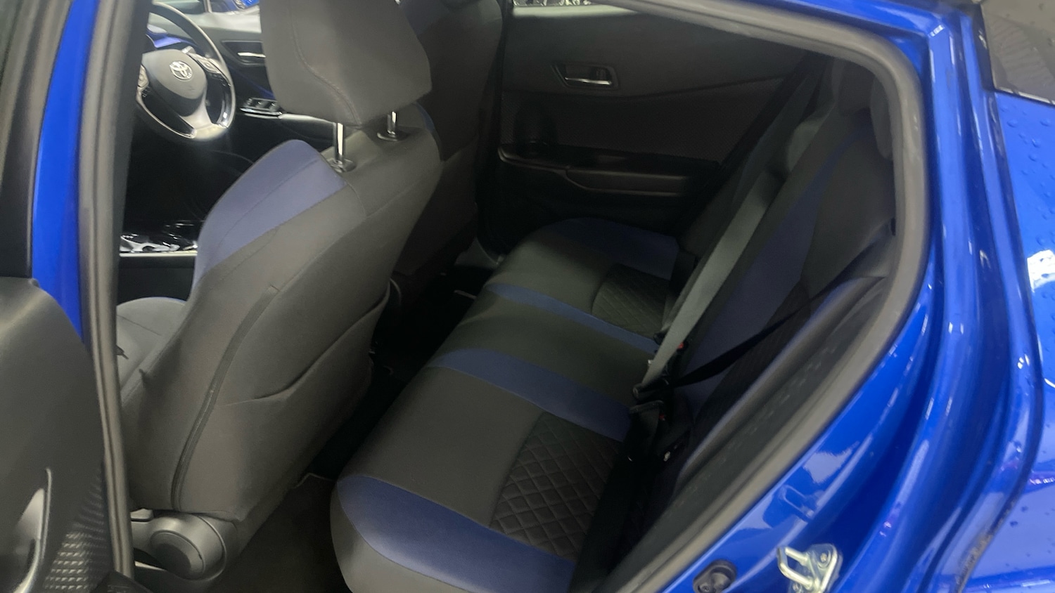 Used Toyota C-HR 2020 for sale - 77687882: Photo 16