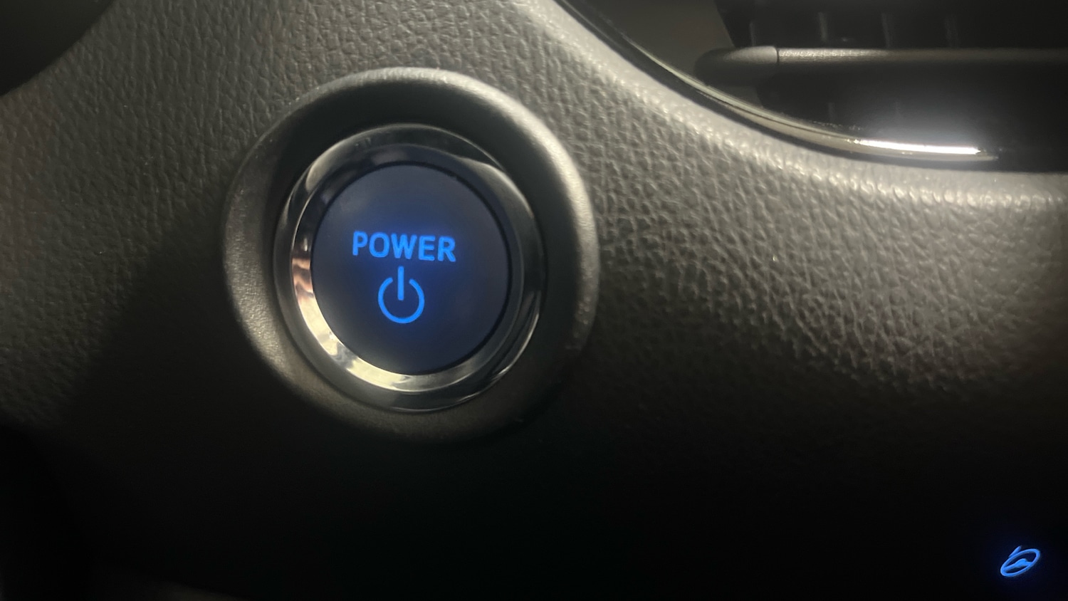 Used Toyota C-HR 2020 for sale - 77687882: Photo 25