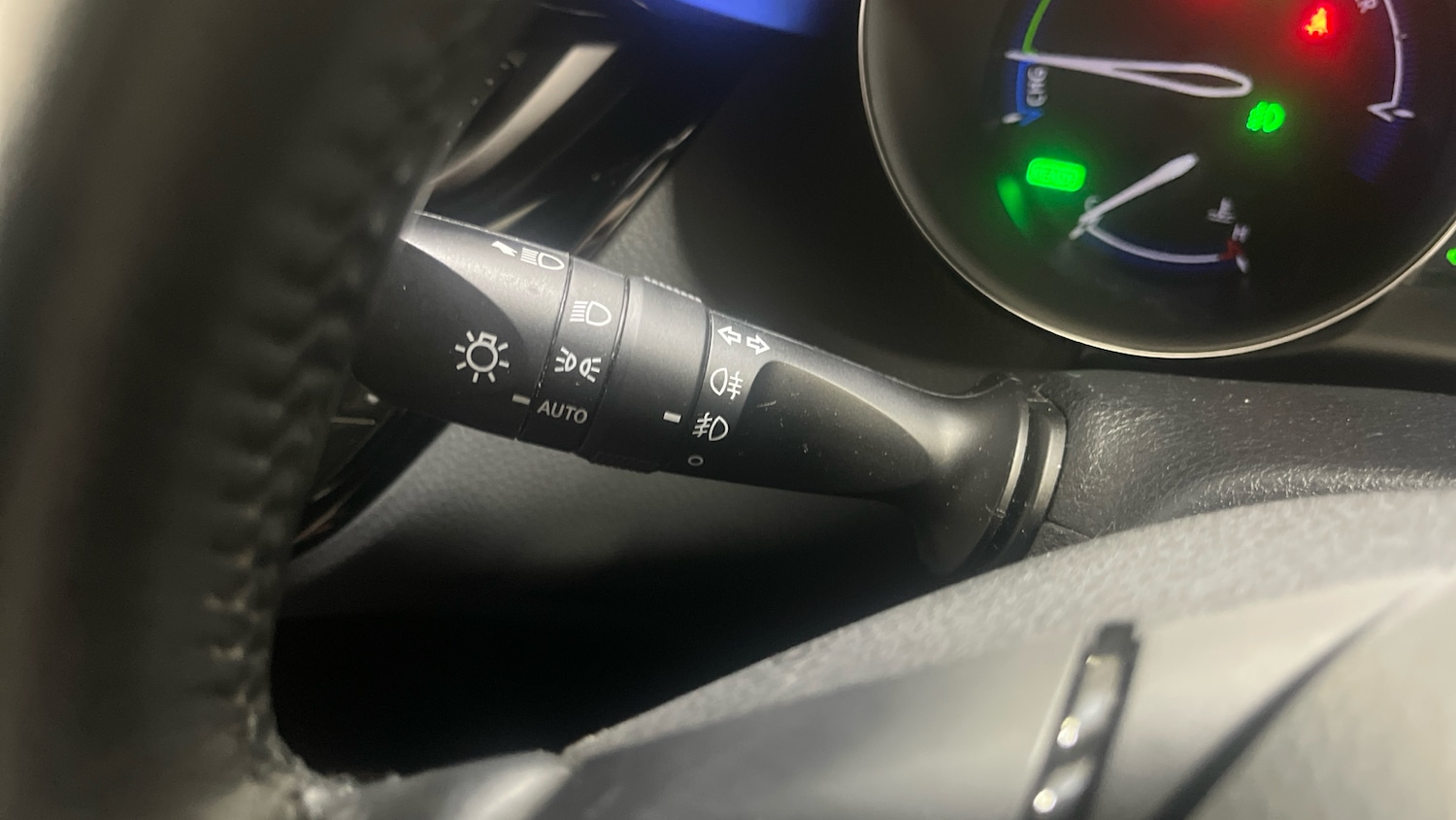 Used Toyota C-HR 2020 for sale - 77687882: Photo 27