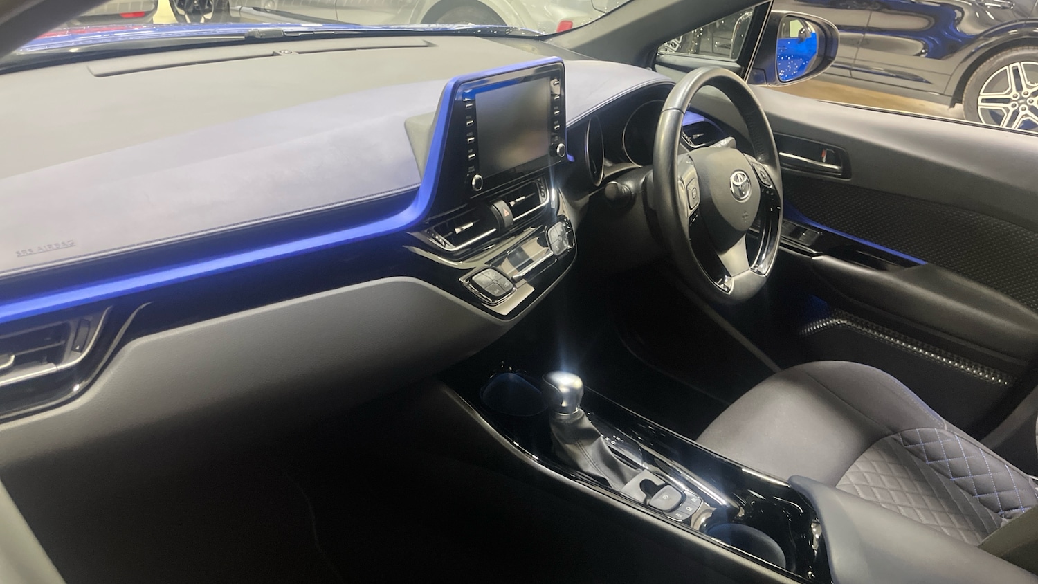 Used Toyota C-HR 2020 for sale - 77687882: Photo 9