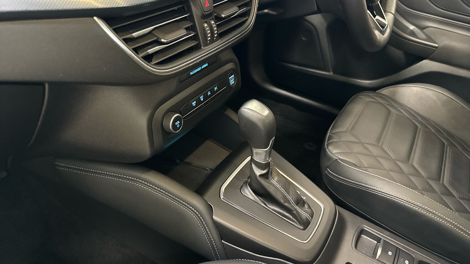 Used Ford Focus 2023 for sale - 77973179: Photo 13