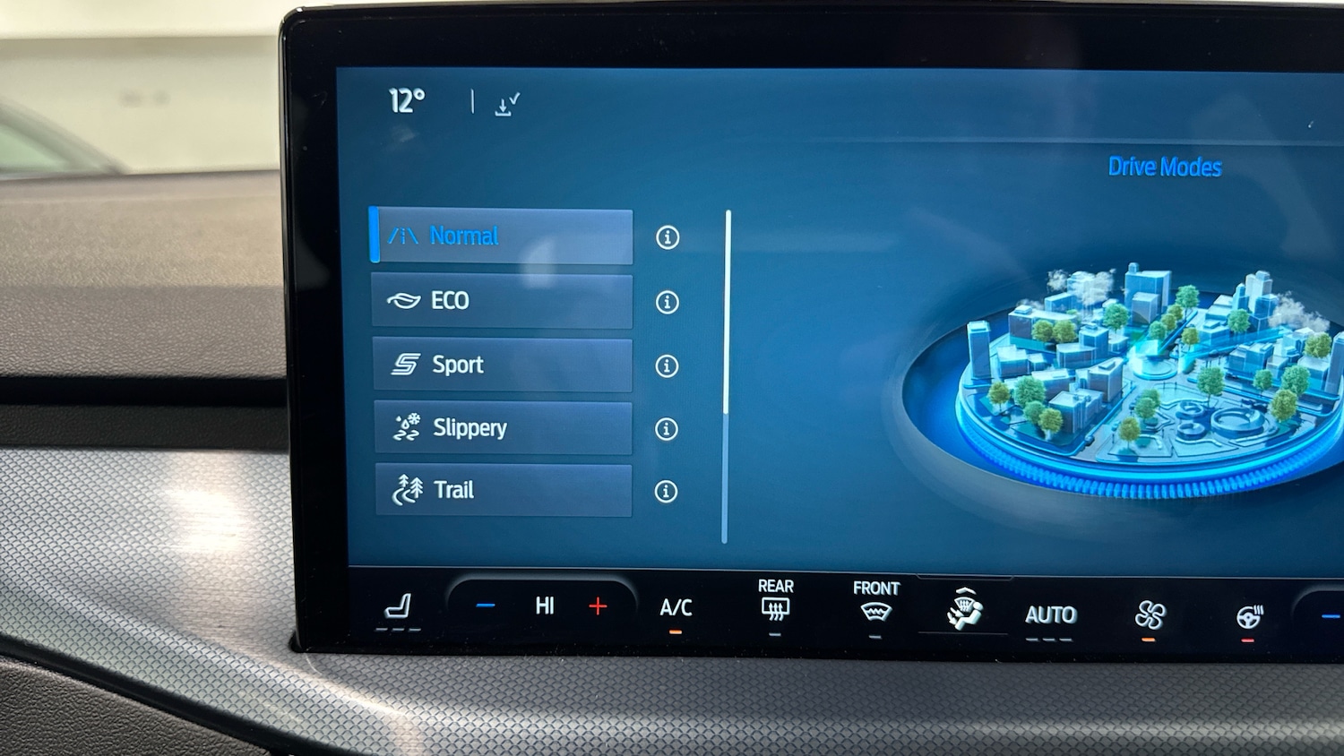 Used Ford Focus 2023 for sale - 77973179: Photo 36