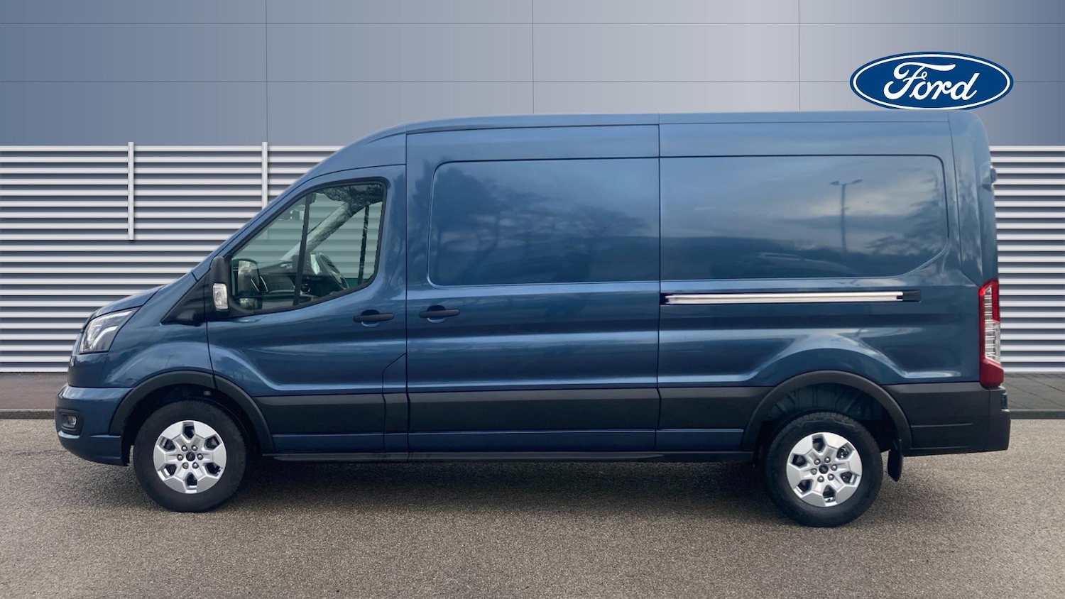 Used Ford Transit 2025 for sale - 77353571: Photo 4