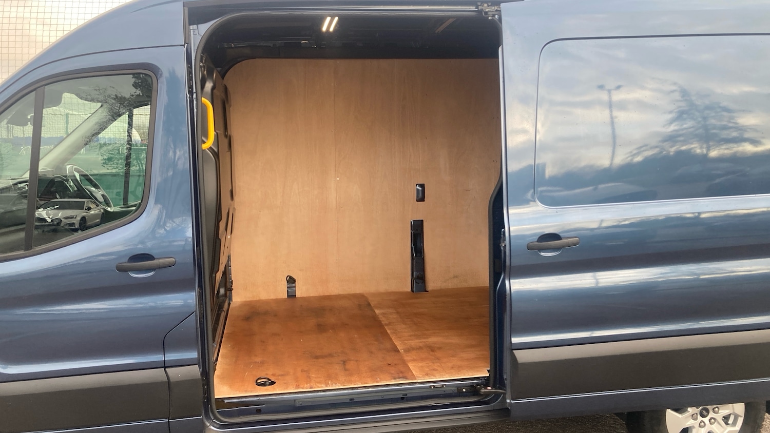 Used Ford Transit 2025 for sale - 77353571: Photo 5