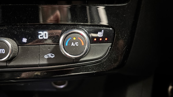 Used Vauxhall Mokka 2022 for sale - 76298878: Photo 23