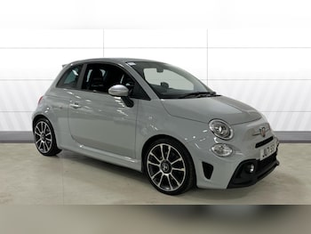 Used Abarth 595 2022 for sale - 76541737: Photo