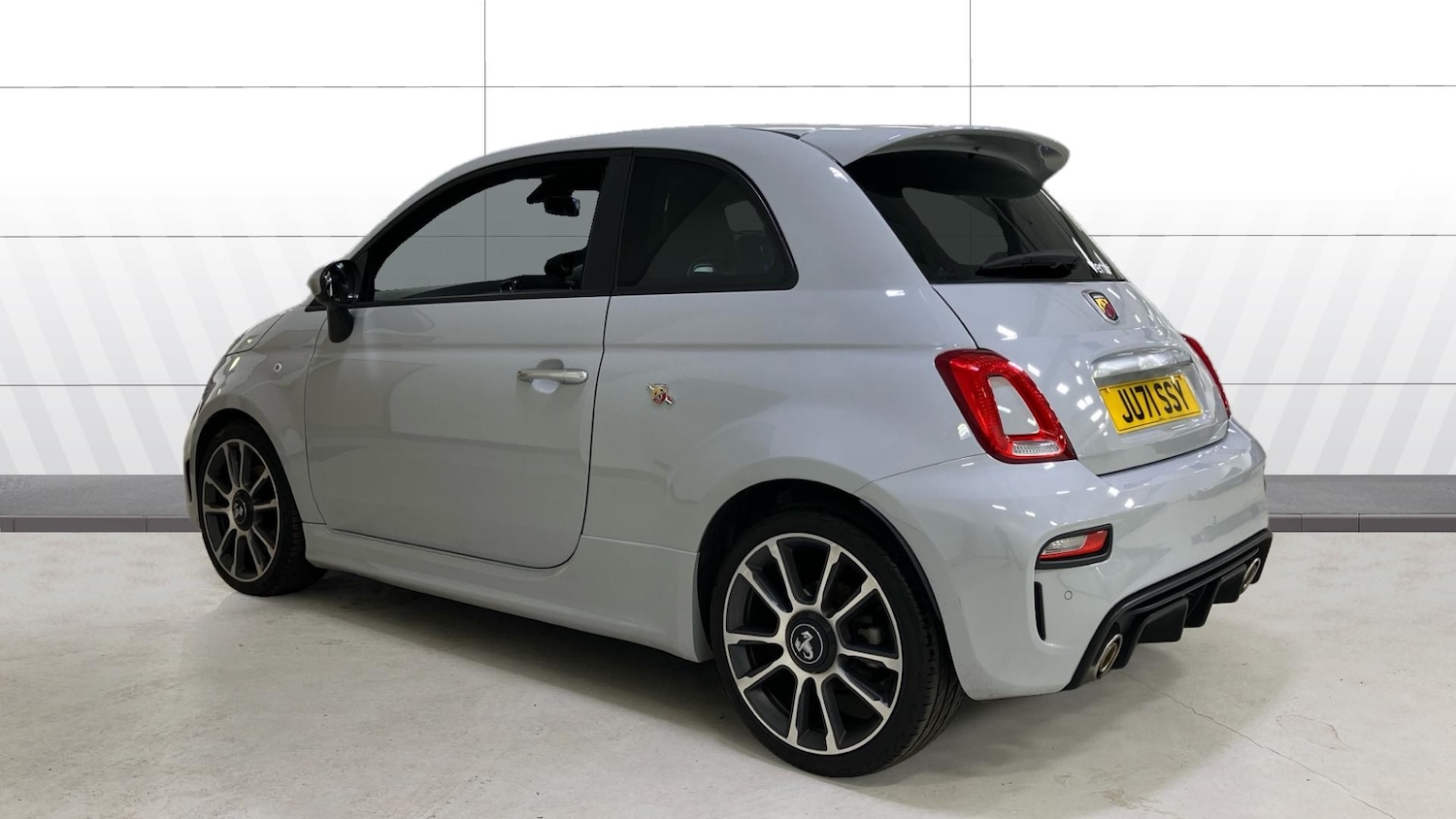 Used Abarth 595 2022 for sale - 76541737: Photo 2