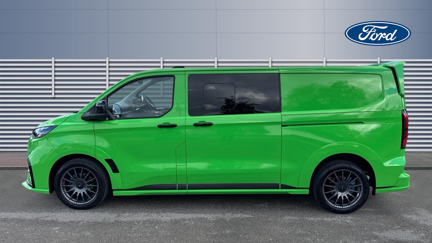 Used Ford Transit Custom 2024 for sale - 76352047: Photo 4