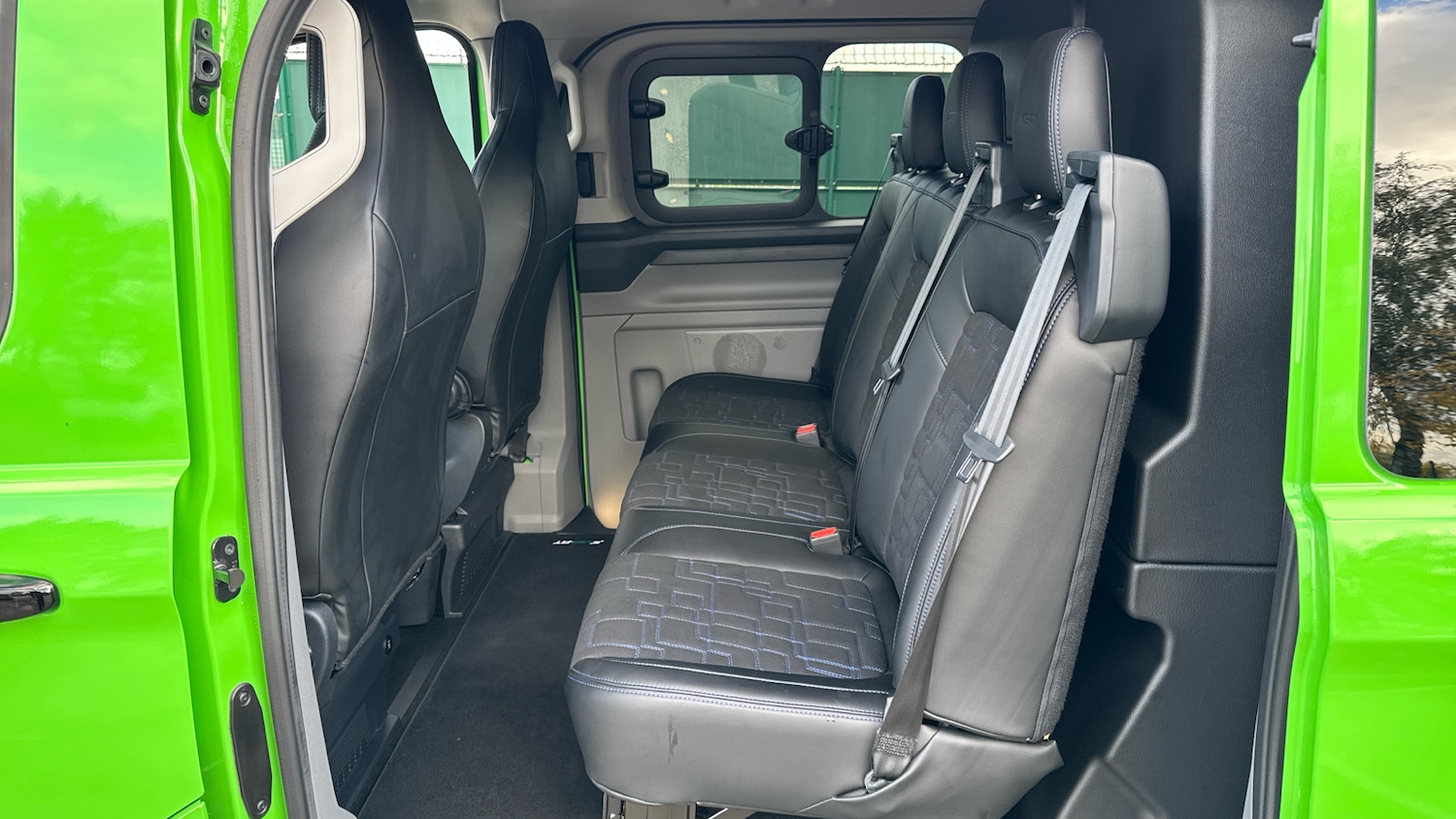 Used Ford Transit Custom 2024 for sale - 76352047: Photo 5
