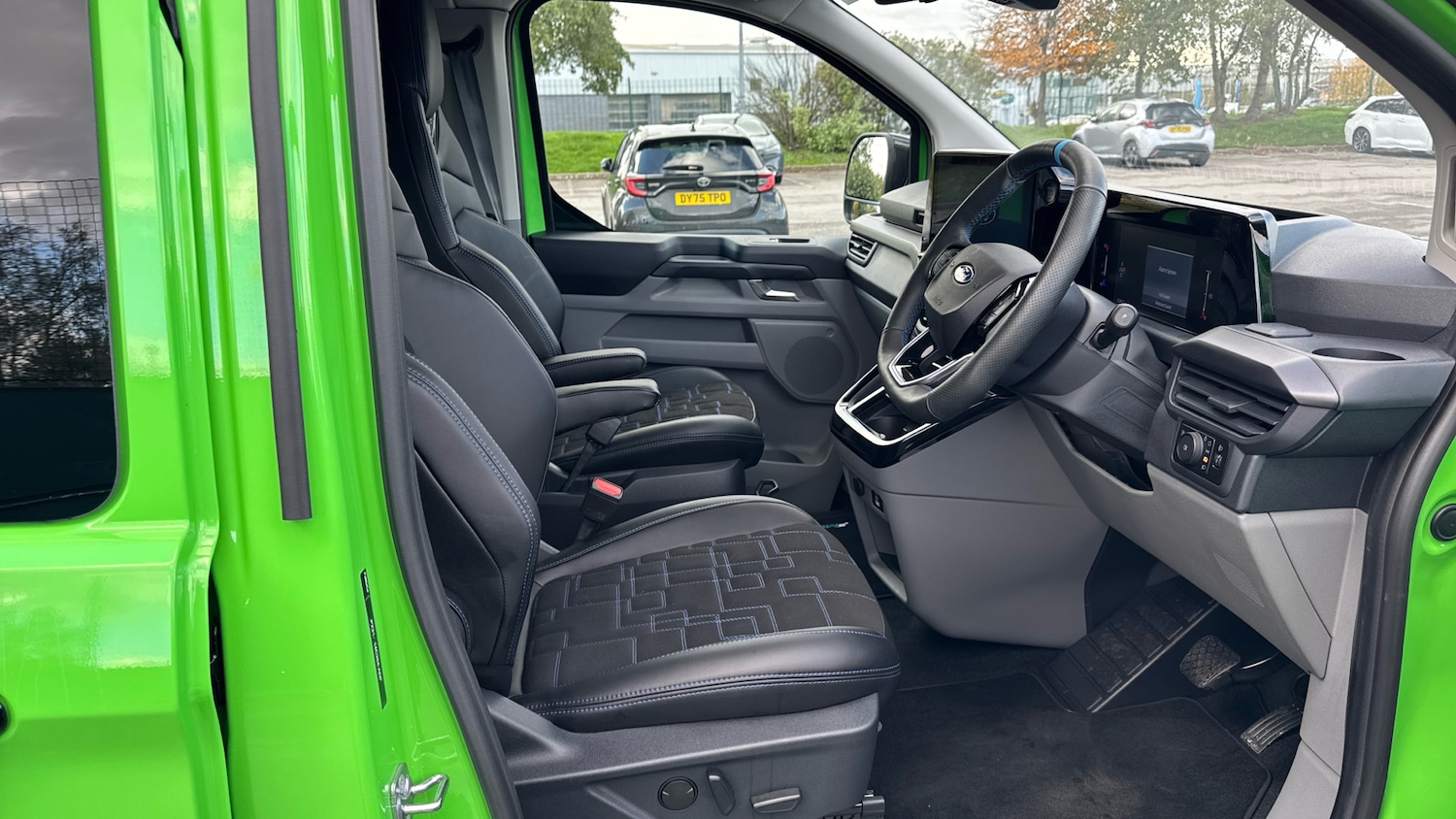 Used Ford Transit Custom 2024 for sale - 76352047: Photo 6