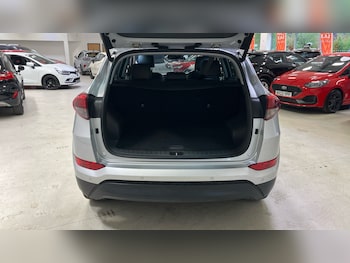 Used Hyundai TUCSON 2017 for sale - 78524142: Photo