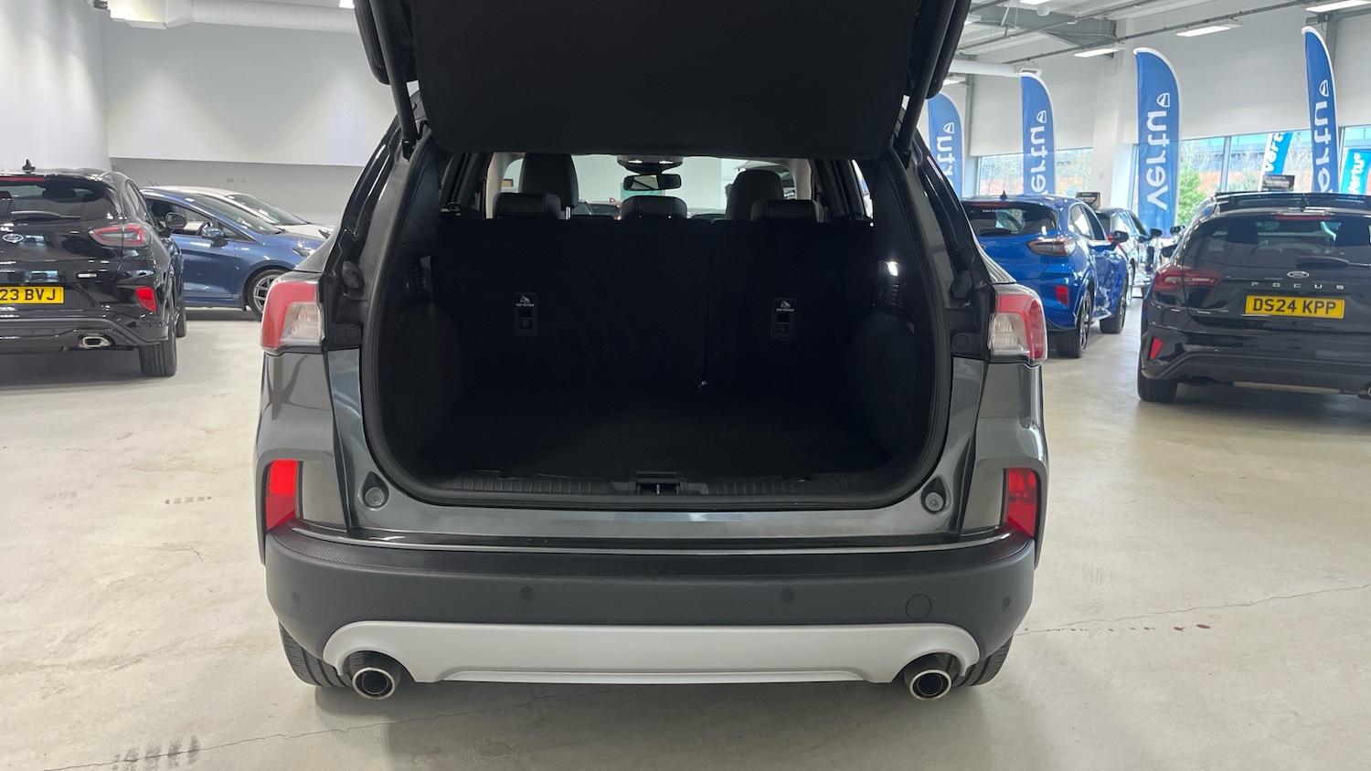 Used Ford Kuga 2023 for sale - 77830475: Photo 4