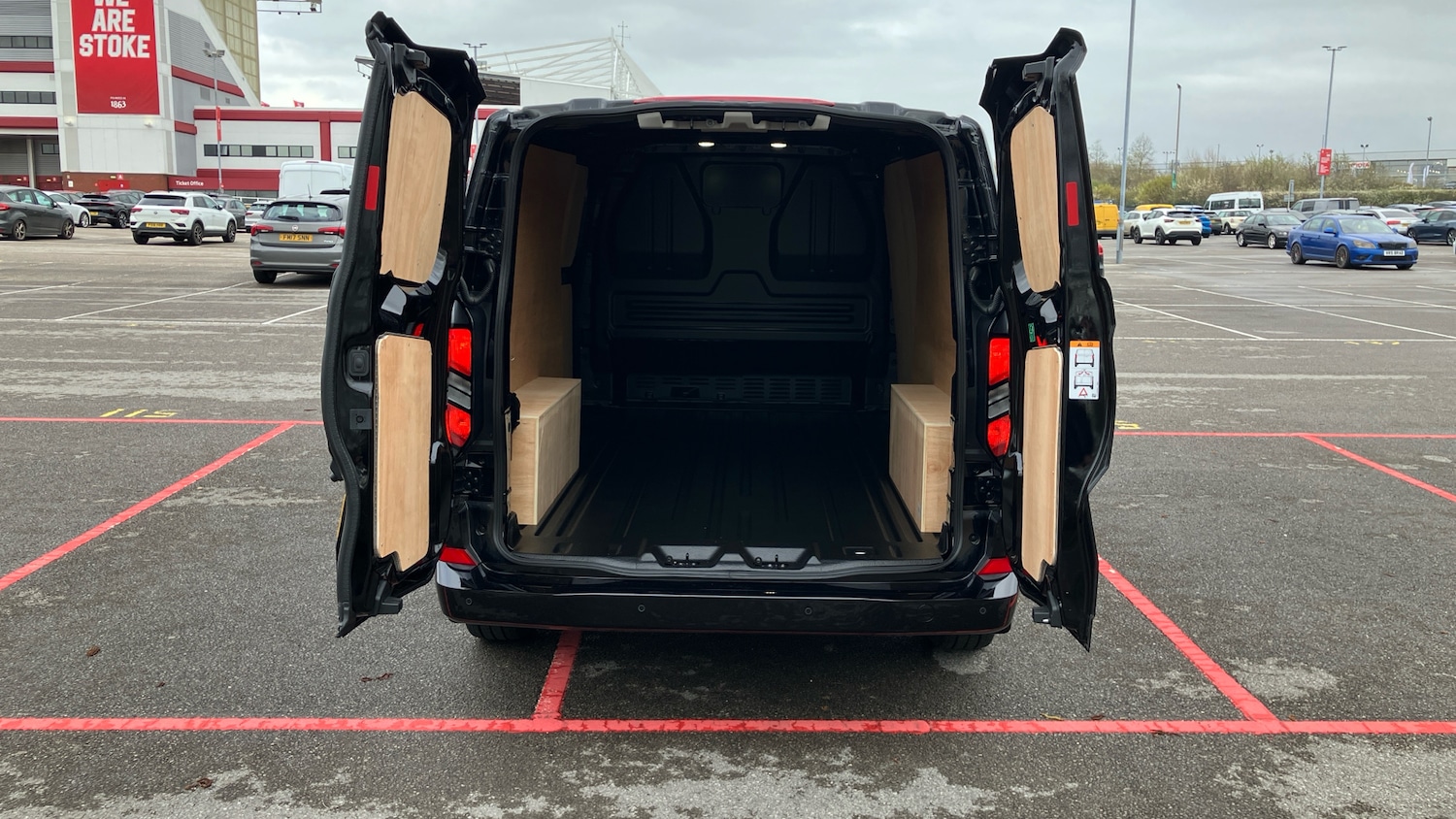 Used Ford Transit Custom 2025 for sale - 78053092: Photo 3