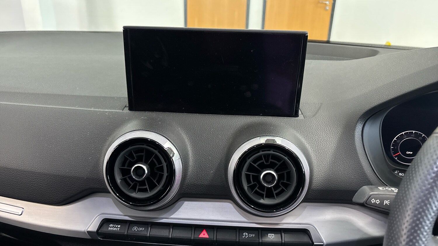 Used Audi Q2 2023 for sale - 77675299: Photo 12