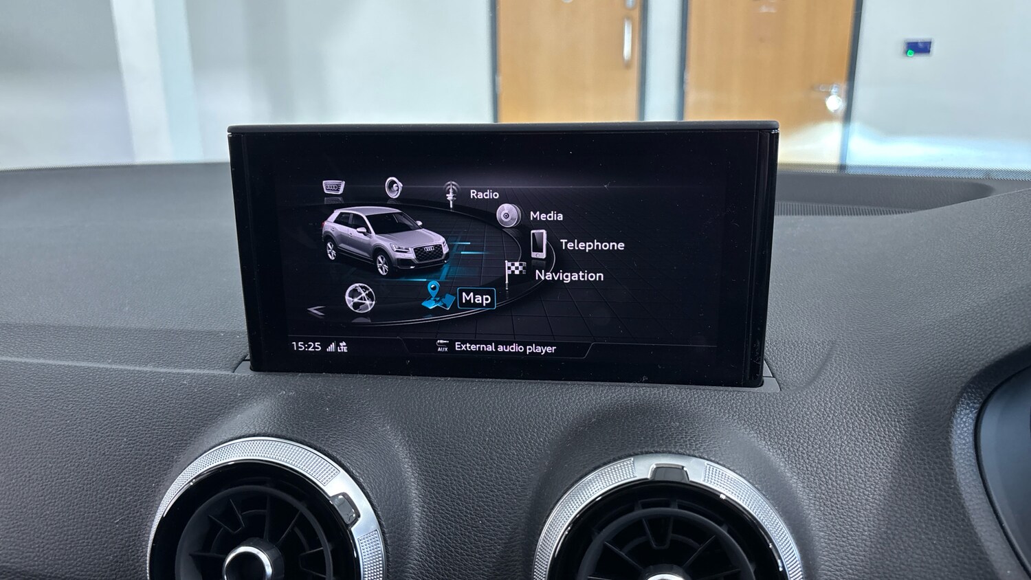 Used Audi Q2 2023 for sale - 77675299: Photo 23