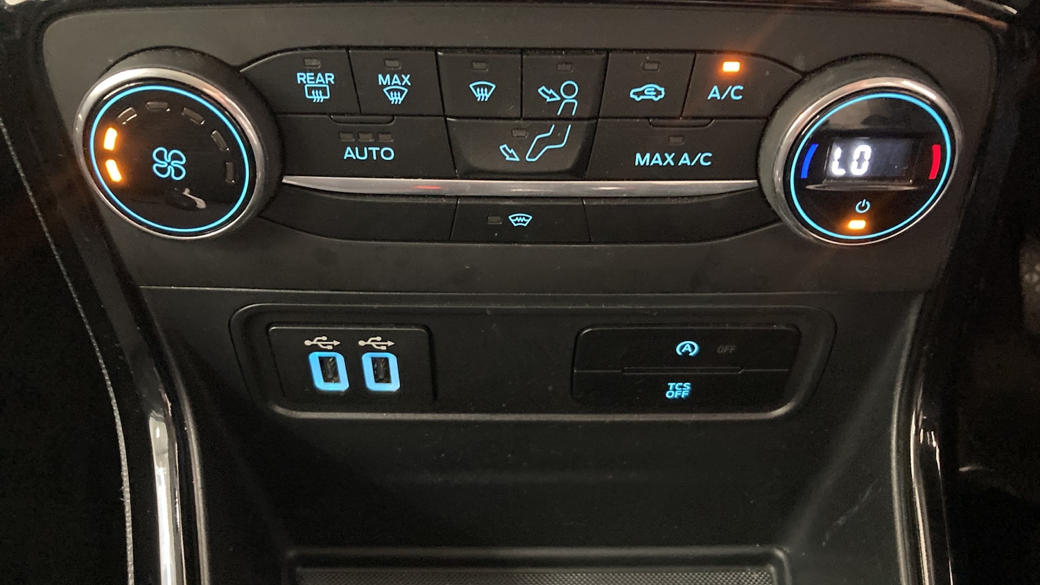 Used Ford Ecosport 2020 for sale - 77716064: Photo 26