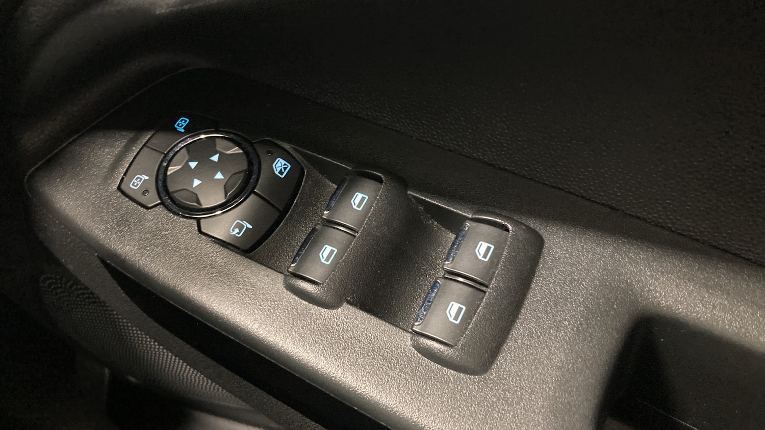 Used Ford Ecosport 2020 for sale - 77716064: Photo 34