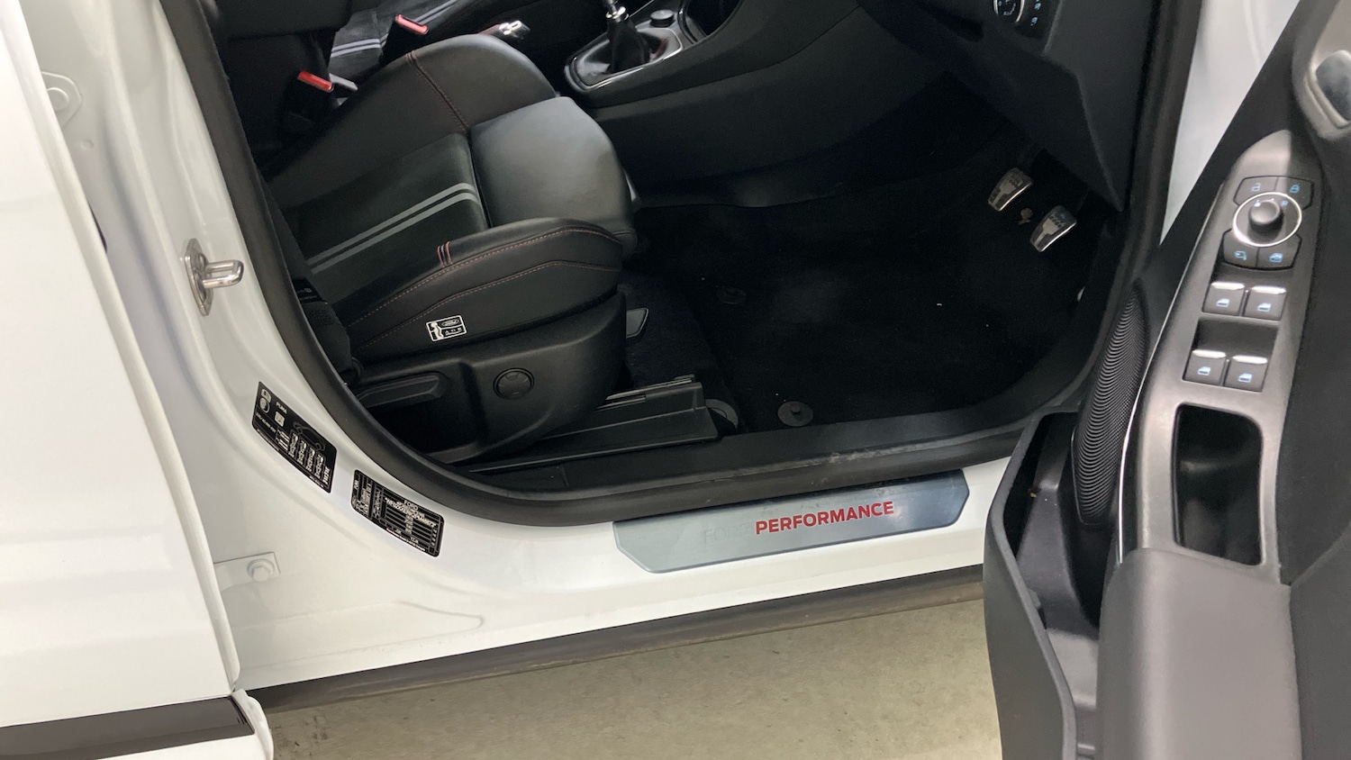 Used Ford Puma 2024 for sale - 78105413: Photo 40