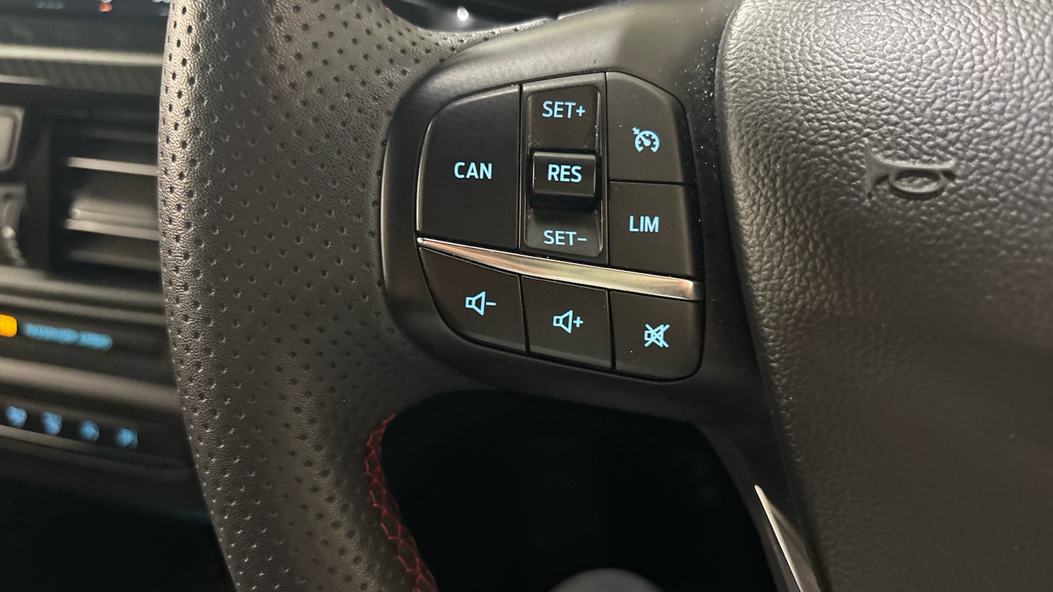 Used Ford Focus 2023 for sale - 76508054: Photo 27