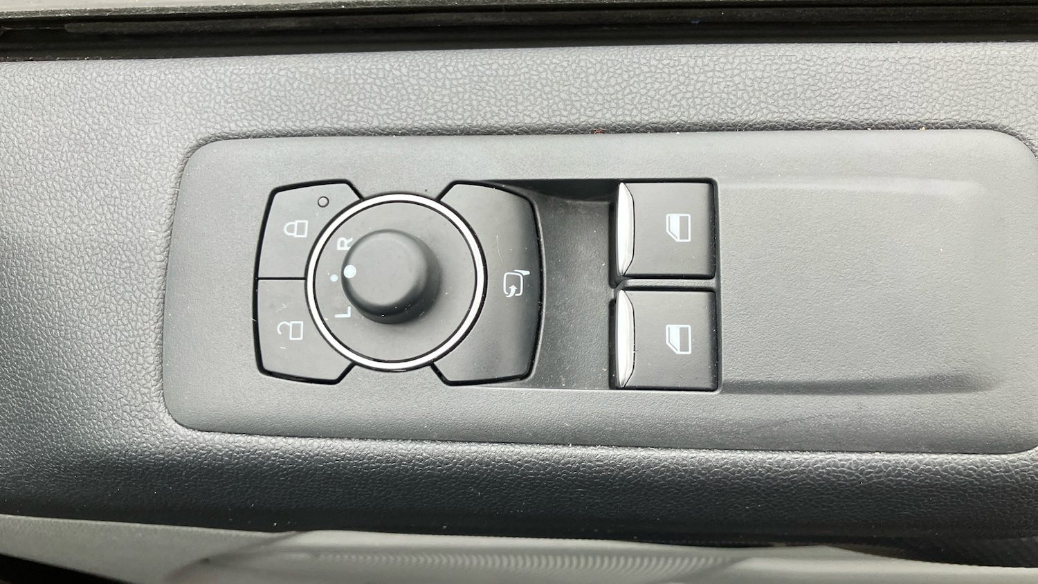 Used Ford Transit Custom 2024 for sale - 77377955: Photo 25